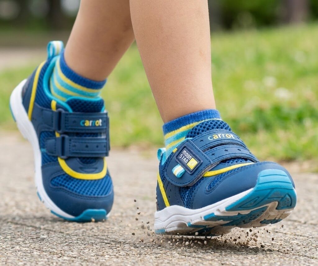 ムーンスターC2175を履く子ども